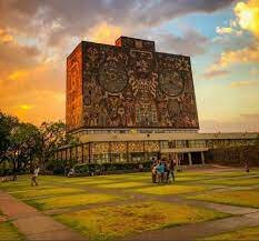 C - Construcción de Ciudad Universitaria