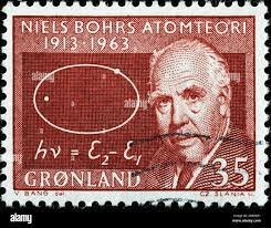 On the series spectrum of hydrogen and the structure of the atom