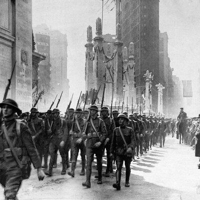 Timeline: Trayectoria de Estados Unidos durante la Primera Guerra Mundial. Estados Unidos enfrentamientos con España