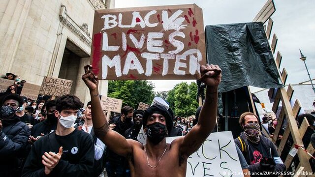 Les tensions raciales