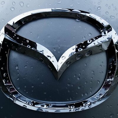 Timeline: 10 фактов о марке Mazda