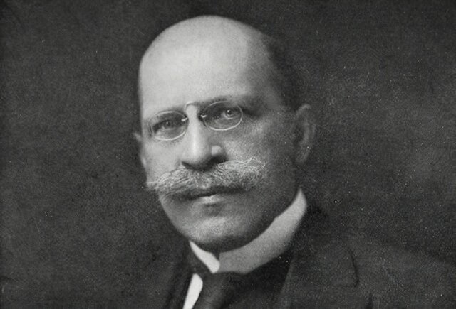 (Münsterberg) “Psychology and Industrial Efficiency “