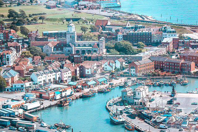 Birth in Portsmouth (England)