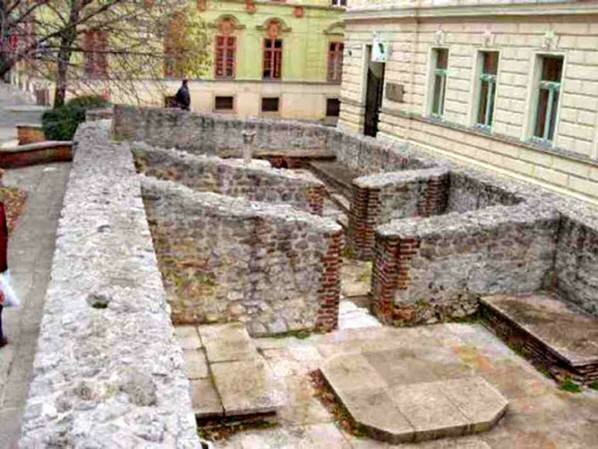 Memi pasa fürdője/Memi Pasha's bath/Memi Paşa hamamı