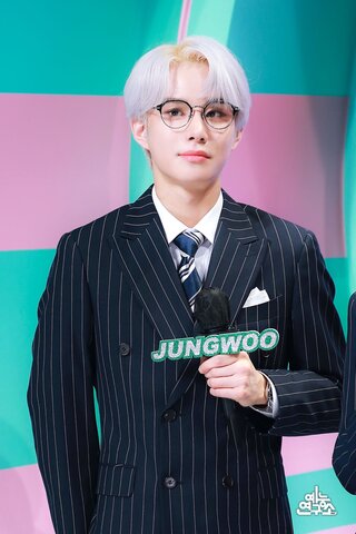 MC/ Show! Music Core