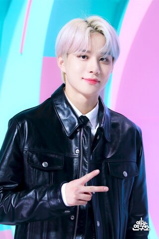 MC/ Show! Music Core