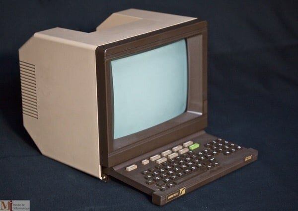 Apparition du Minitel en France