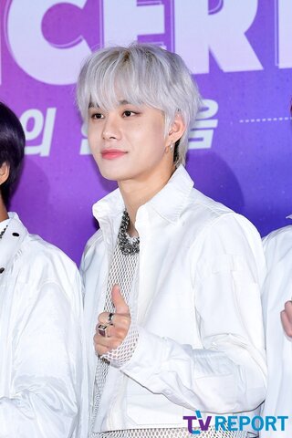 C/ The 2021 Ontact Gangnam Festival K-Pop Concert