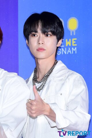 C/ The 2021 Ontact Gangnam Festival K-Pop Concert