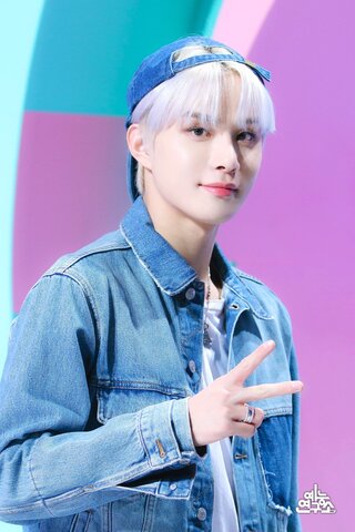 MC/ Show! Music Core