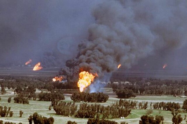 Iraq attacks Kuwaiti oil wells