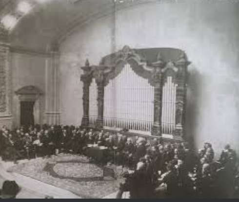 Inicio de la Universidad Nacional