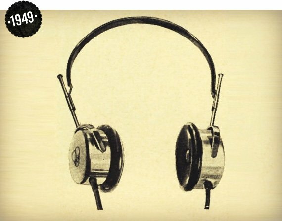 the first pair of audio headphones