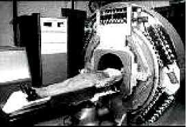 PET: Llegada al mercado