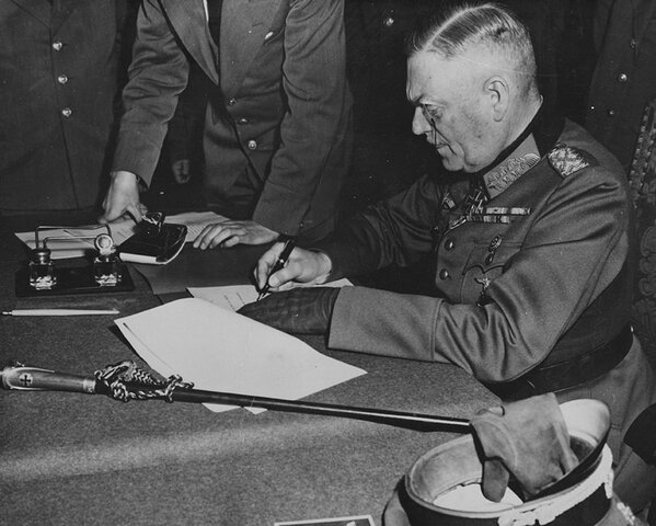 Onvoorwaardelijke overgave Duitsland