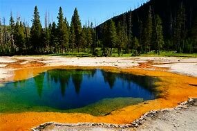 Se establece el primer parque nacional "Yellowstone“