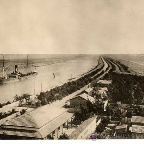 Cierre del Canal Suez