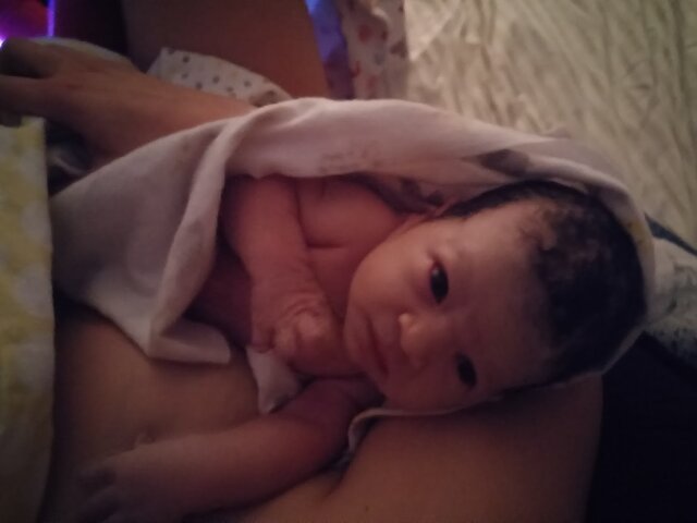 Naissance de ma petite soeur Ellie