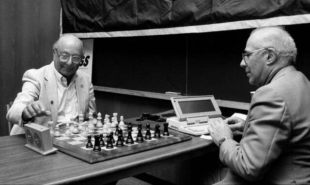 Un ordenador vence al backgammon