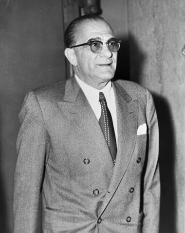 Genovese in prison