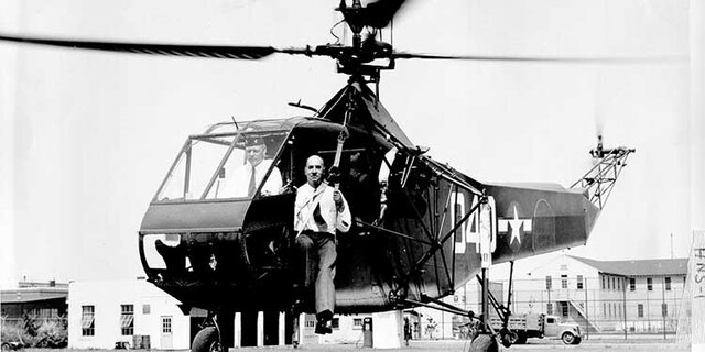 I PRIMI ELICOTTERI PRODOTTI IN SERIE