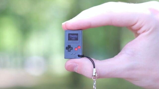 Sale la consola mas pequeña del mundo