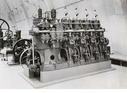 El sueco Jonas Hesselman presentó un motor de gasolina con inyección directa de combustible.