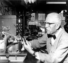 Clessie L. Cummins. Patente de un inyector de combustible.