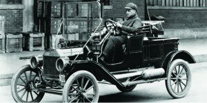 PRIMER AUTOMOVIL EN MEXICO