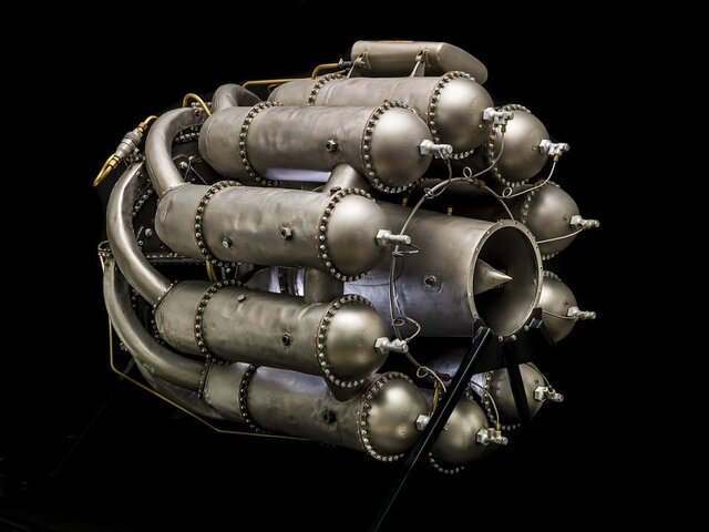 First jet engine/ jet made