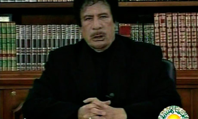 Gaddafi condena las revueltas de Túnez