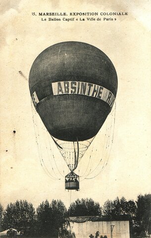 The first flight of a hot air balloon in the UK