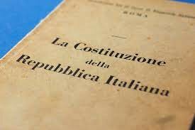 CONSTITUCIÓN DE ITALIA