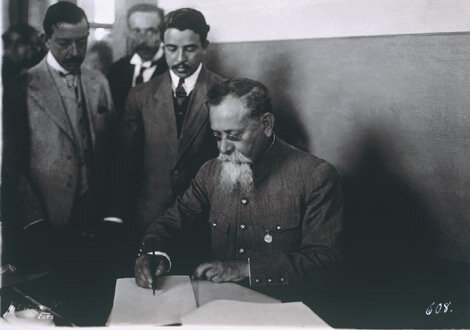 Promulgación de la Constitución de 1917