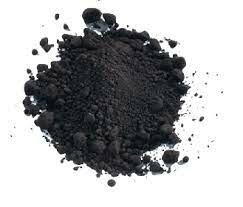 l'homme crée la poudre