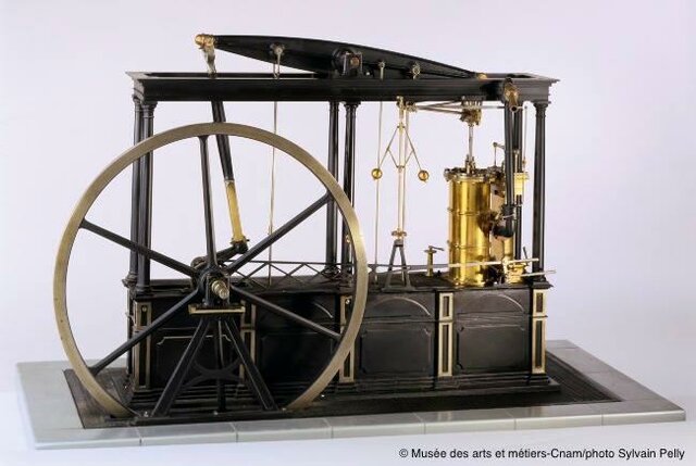 perfectionne la machine a vapeur