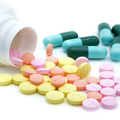 Timeline: Evolución de la farmacología por Reyna M