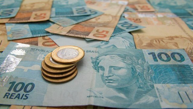 Sometimiento a la moneda