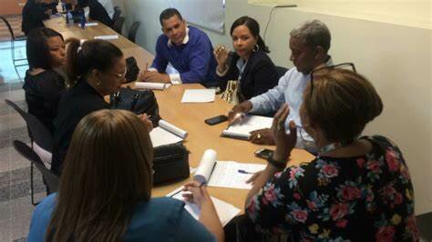 E.U.A. - Cuerpo de Mediadores