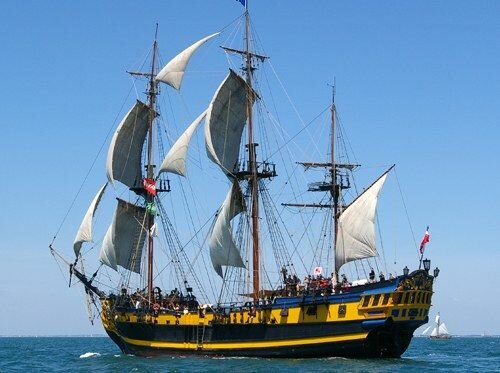 premier bateau à voile