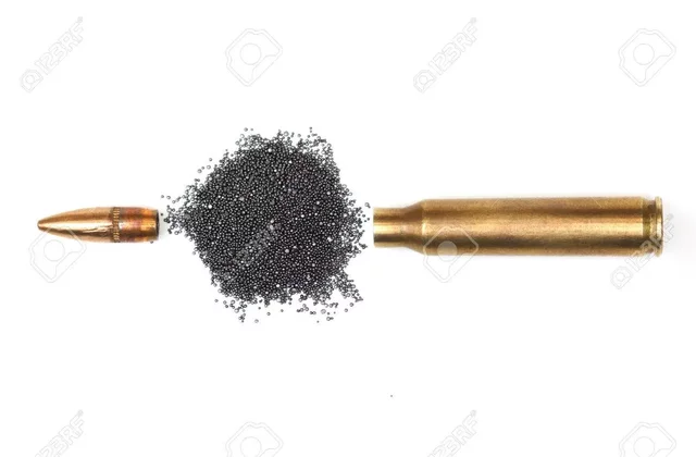 Invention de la poudre a canon