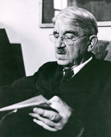 John Dewey opened a progressive school