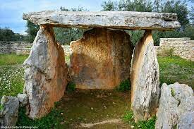 dolmen