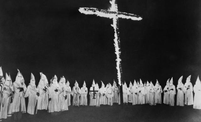 “Ku Klux Klan”