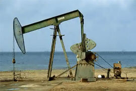 Premier puit découvert de pétrole