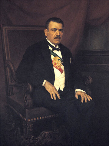 Asume la presidencia Plutarco Elías Calles