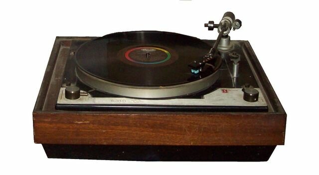 MAQUINA DE REPRODUCCION