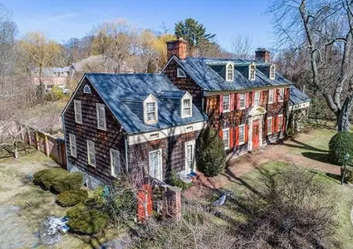 Houses during the 1800s