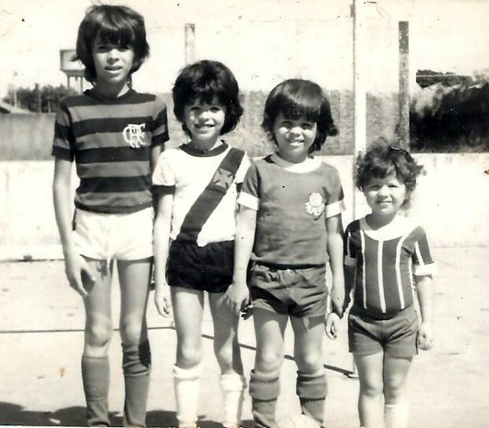 Futebol com os irmãos