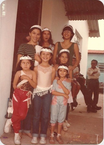 Menina querendo ser moça